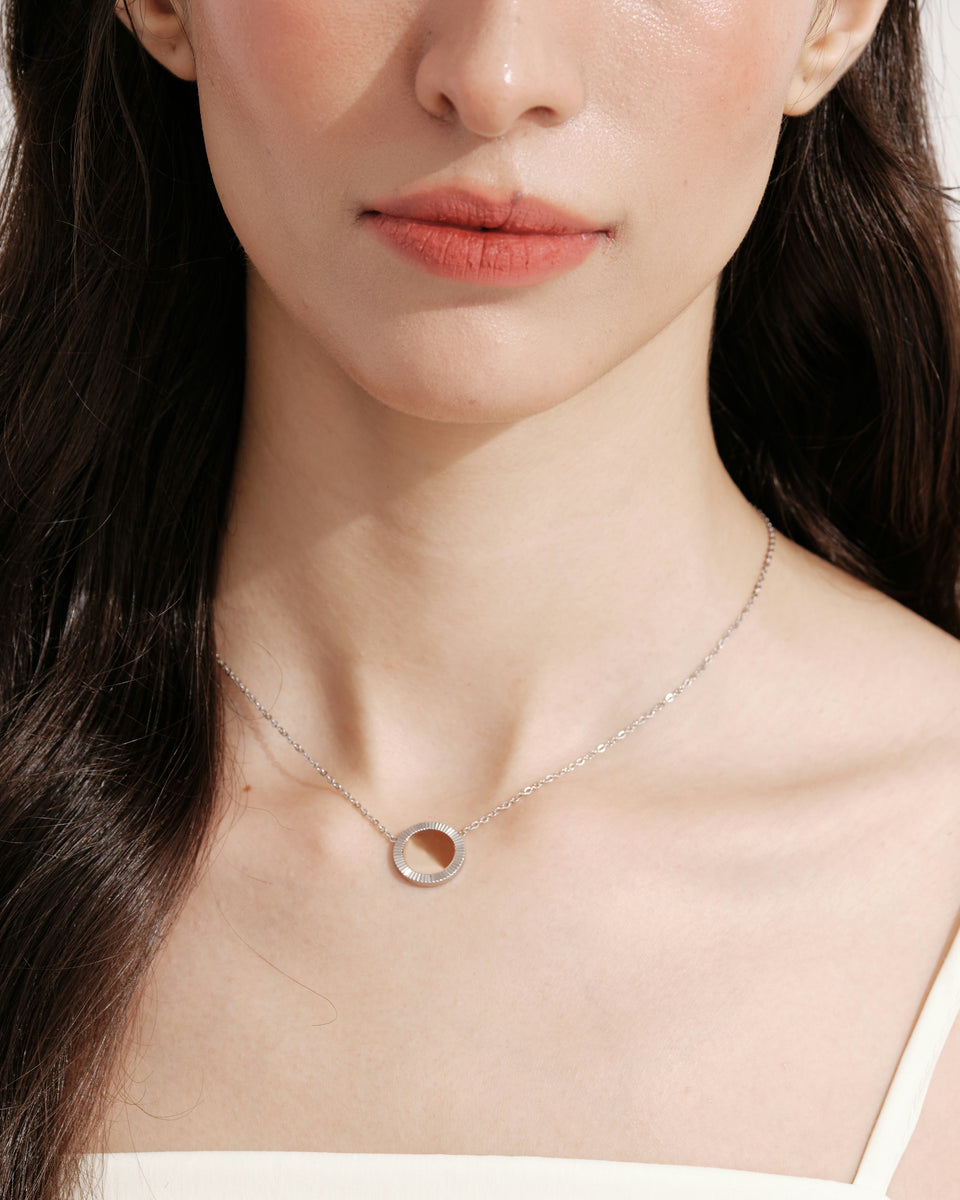Silver Reflection Pendant Necklace