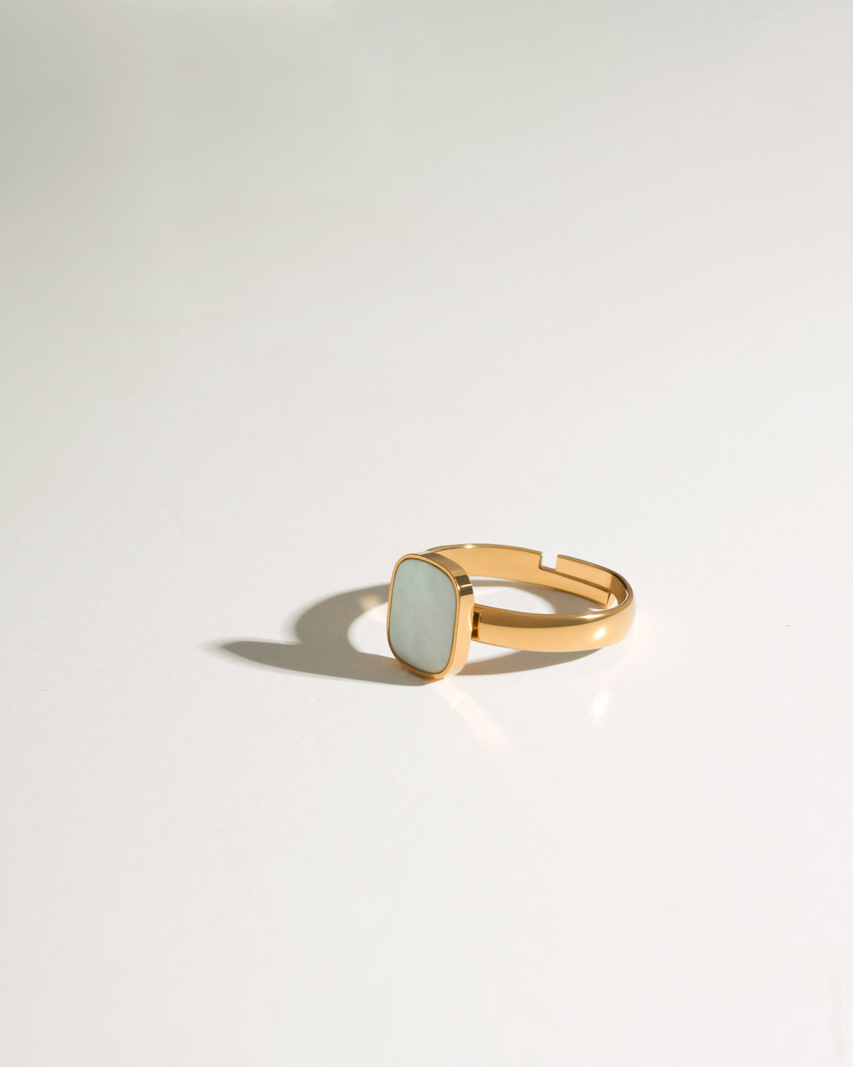 Tide Stone Ring