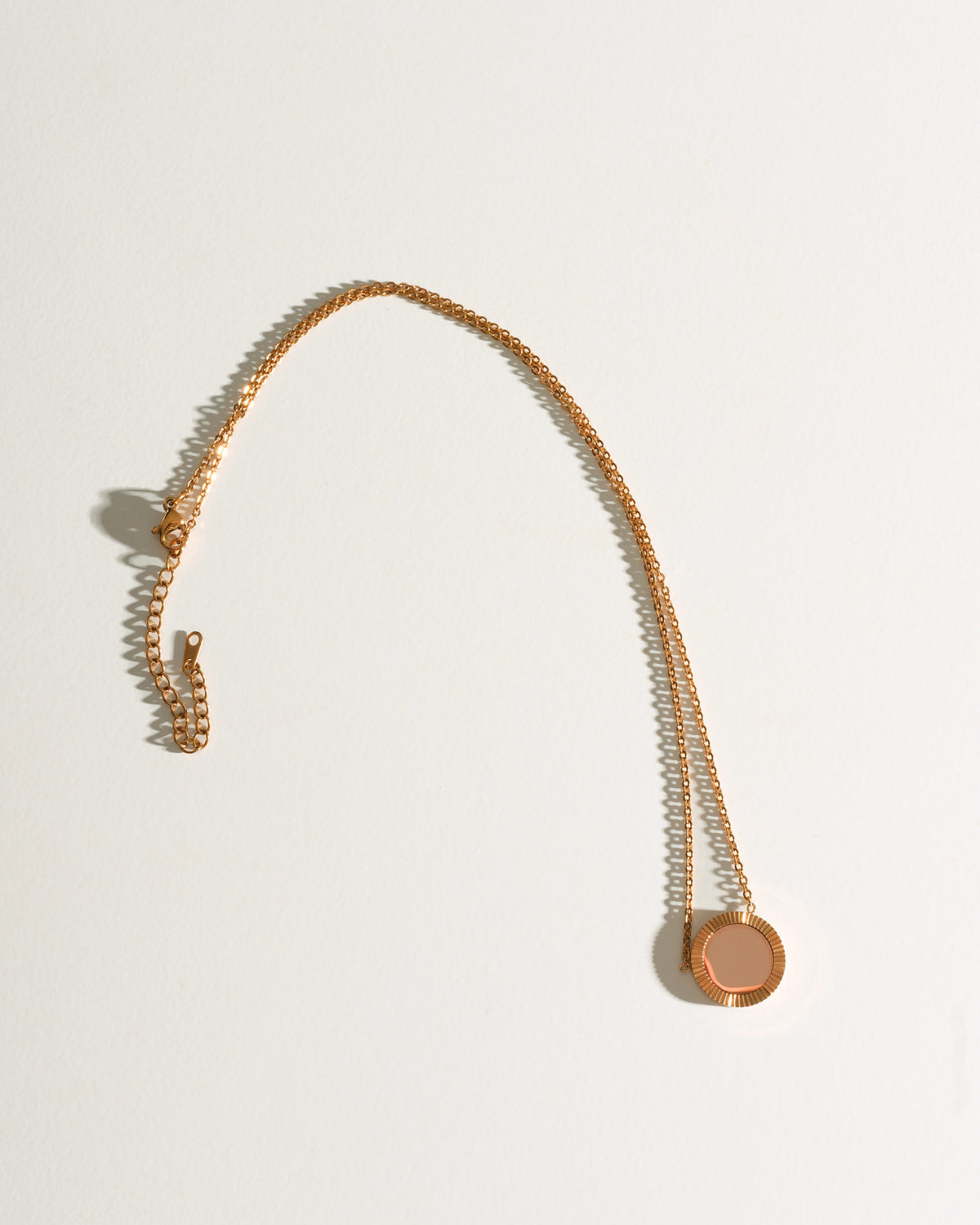 Gold Reflection Pendant Necklace